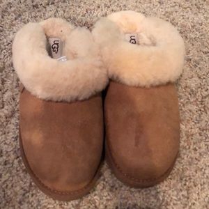 Ugh Slippers Size 7 New condition